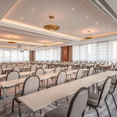 The Westin Grand Hotel 5*