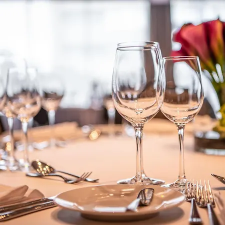 The Westin Grand Hotel 5*