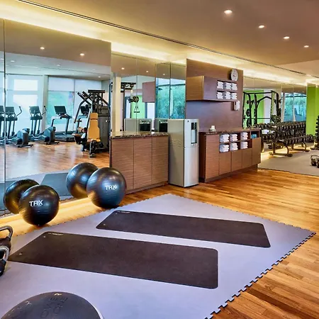 Otel The Westin Grand 5*