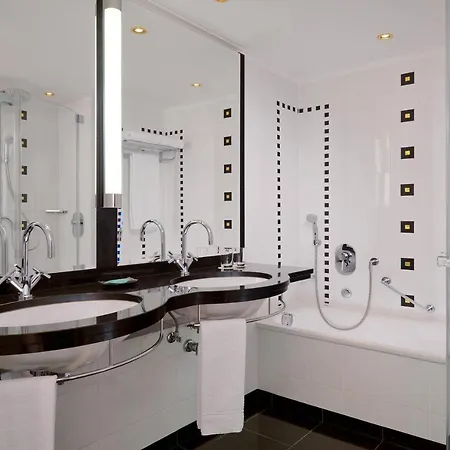 The Westin Grand Hotell München