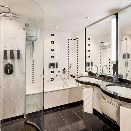 The Westin Grand 5*