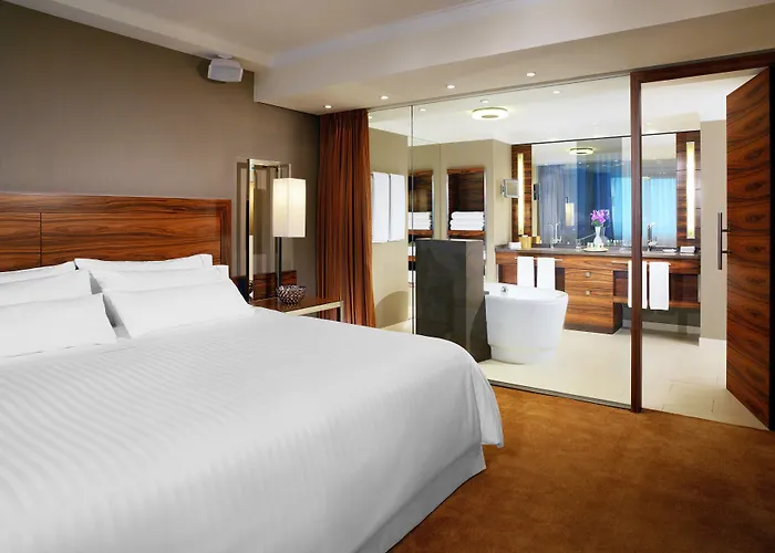 The Westin Grand 5*